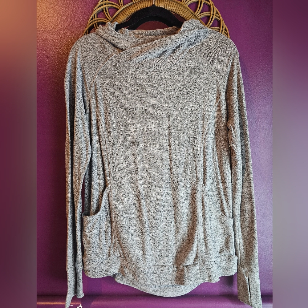 Jones New York Gray Long Sleeve Crew Neck Sweatshirt